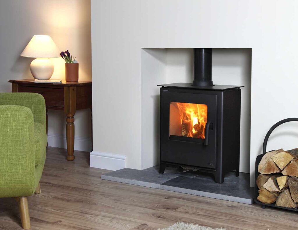 Heat Design Loxton Freestanding Multi Fuel Stove 5kW Hughes